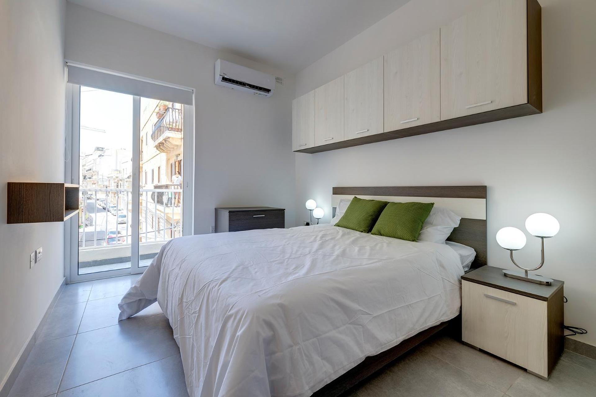Апартаменты Contemporary 3Br Retreat In Prime Слима Экстерьер фото